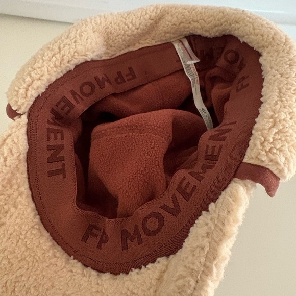 NWOT Free People FP Movement Windchill Cap main image 6